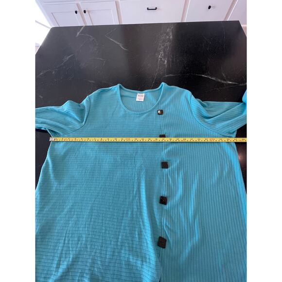 Blair Turquoise ribbed design long sleeve top button detail 3X - Picture 9 of 9